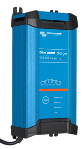 Blue Smart IP22 Charger 12/30 (1)